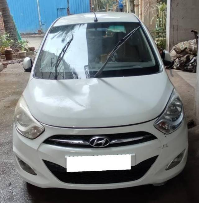 https://images10.gaadi.com/usedcar_image/4582739/original/processed_1a32006c-3cc9-46f0-84ef-4b03493da184.jpg?imwidth=6400