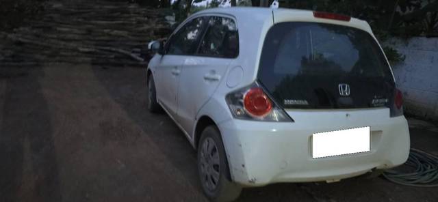 https://images10.gaadi.com/usedcar_image/4582742/original/processed_48c469a5-4e4a-44e4-b19d-bb9c6149e19c.jpg?imwidth=6402