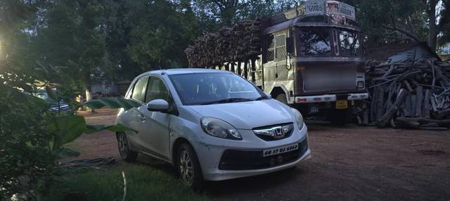 https://images10.gaadi.com/usedcar_image/4582742/original/processed_7ddd6e53-3693-4050-afa1-54d1d3f2f882.jpg?imwidth=6400