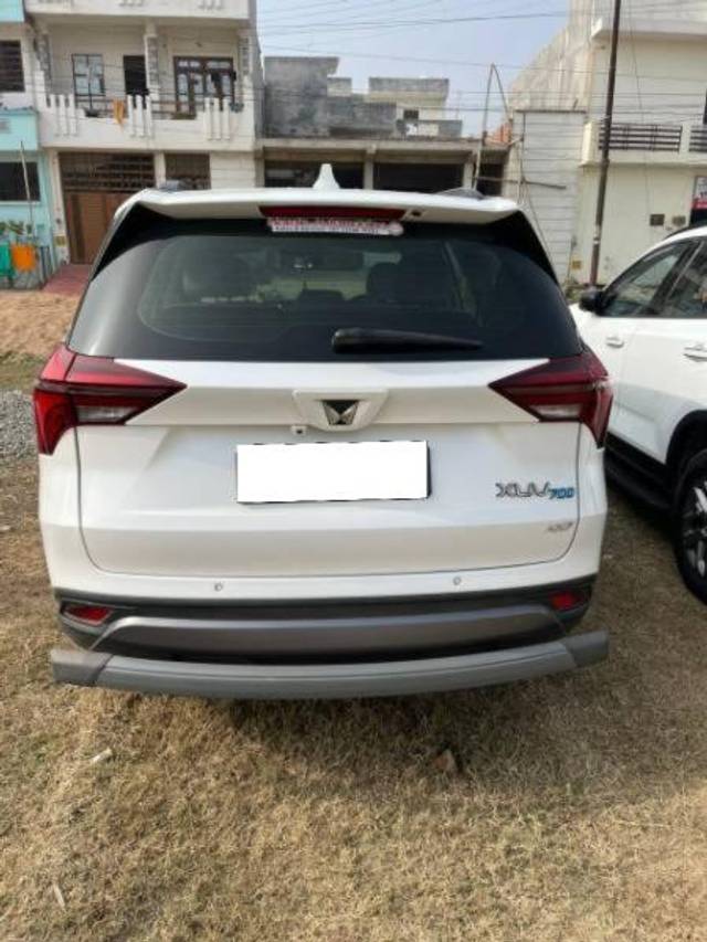 https://images10.gaadi.com/usedcar_image/4582763/original/processed_d09374a0-bea0-44ad-bc15-97cd766ac613.jpg?imwidth=6400