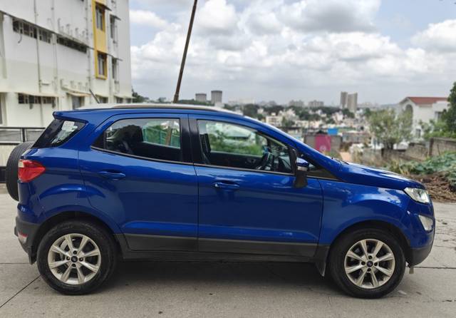 https://images10.gaadi.com/usedcar_image/4582820/original/f589586c36091b9eb74d8347486cddd0.jpg?imwidth=6401
