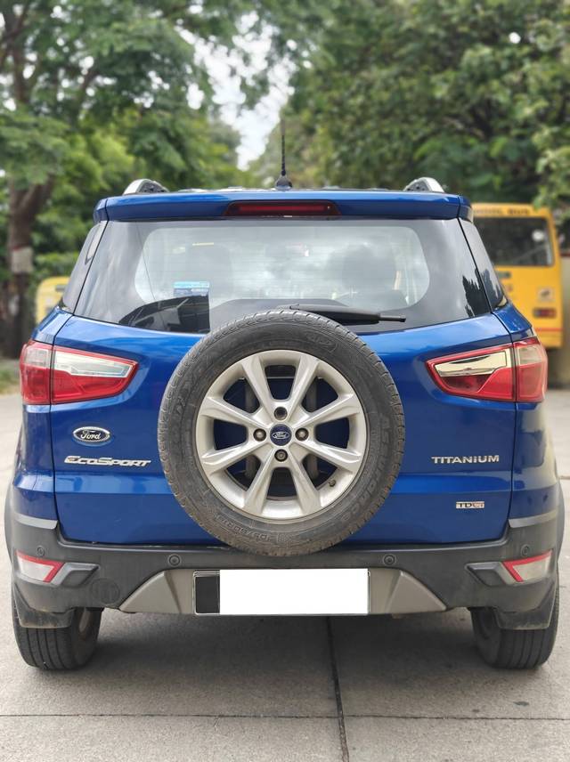 https://images10.gaadi.com/usedcar_image/4582820/original/processed_0342d18747629ad205588ebdca068b4c.jpg?imwidth=6402
