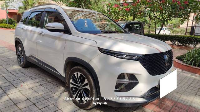 https://images10.gaadi.com/usedcar_image/4582950/original/processed_92042de9-9979-461e-9fbc-4ff6de848e96.jpg?imwidth=6400