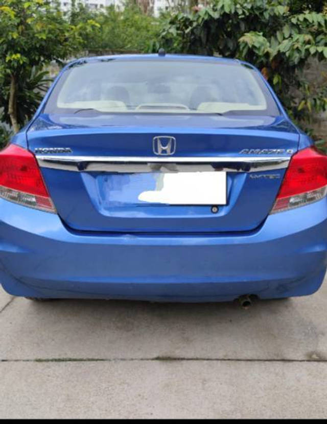 https://images10.gaadi.com/usedcar_image/4582954/original/processed_d09bf1af-bd93-413b-b289-cb33439f19a4.png?imwidth=6400