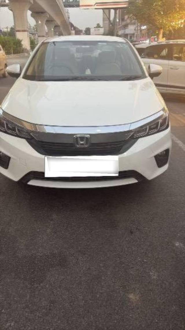 https://images10.gaadi.com/usedcar_image/4582973/original/processed_processed_8258a537-8e2b-4d57-ac17-fb4e98b66cb0.jpeg?imwidth=6400