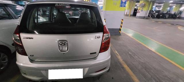 https://images10.gaadi.com/usedcar_image/4582995/original/processed_ad838264-4abd-4a78-a7ee-dfdaadbe8a3f.jpg?imwidth=6400