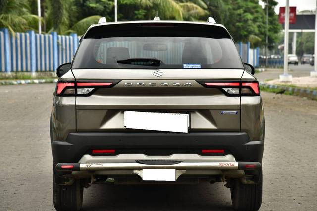 https://images10.gaadi.com/usedcar_image/4583054/original/processed_6402749bed9974bd69b4f65f38e84faf.jpg?imwidth=6402