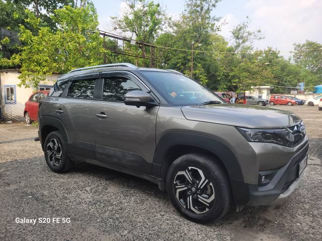 https://images10.gaadi.com/usedcar_image/4583054/original/processed_a9e3429e45b22817f186dae6f4d61e4f.jpg?imwidth=6400