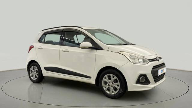 https://images10.gaadi.com/usedcar_image/4583074/original/b74ce18000b503554f5f1cdf629a7628.jpg?imwidth=6400