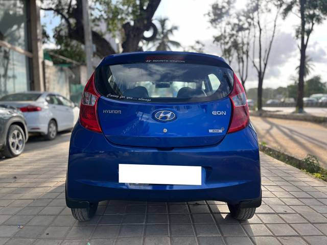 https://images10.gaadi.com/usedcar_image/4583076/original/processed_f60037738e6c2e1c8ef8c7f96052455c.jpg?imwidth=6402