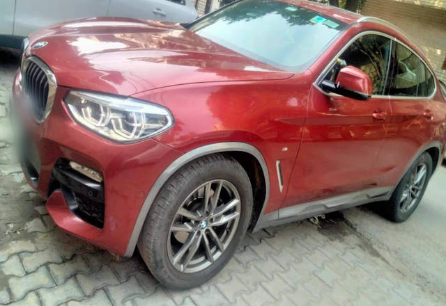 https://images10.gaadi.com/usedcar_image/4583138/original/034747db-3d5e-4d40-b62b-19408e633e45.?imwidth=6401