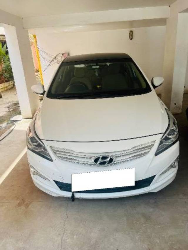 https://images10.gaadi.com/usedcar_image/4583145/original/processed_ef3f0ed1-4cff-455c-a88f-ac76c3dc5ee0.jpeg?imwidth=6400