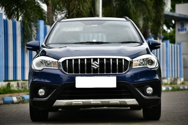 https://images10.gaadi.com/usedcar_image/4583163/original/processed_a477595860b3a0c062b8b23bf5e3e42f.jpg?imwidth=6400
