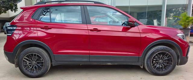 https://images10.gaadi.com/usedcar_image/4583193/original/processed_c7fcdbdad9b81e2a5d0cfeed5cde4d5d.jpeg?imwidth=6401