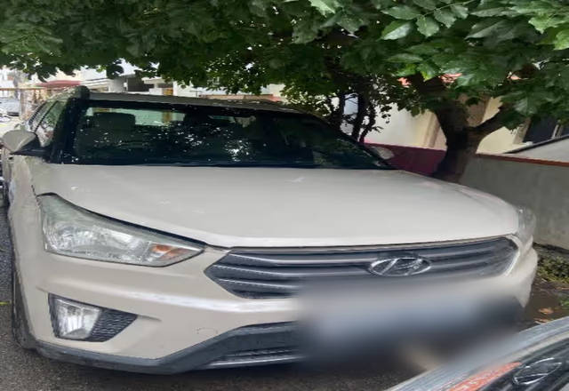 https://images10.gaadi.com/usedcar_image/4583220/original/4f770689-d5b4-4476-bbed-1207fdccce8e.?imwidth=6400