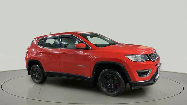 https://images10.gaadi.com/usedcar_image/4583332/original/ae16fc9db2ca709022daf148ea7f6df5.jpg?imwidth=6400