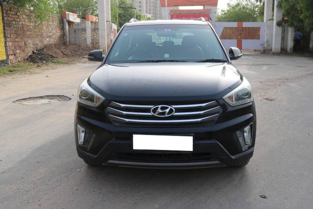 https://images10.gaadi.com/usedcar_image/4583334/original/processed_818972a412f1a30232726fb71a908757.JPG?imwidth=6400