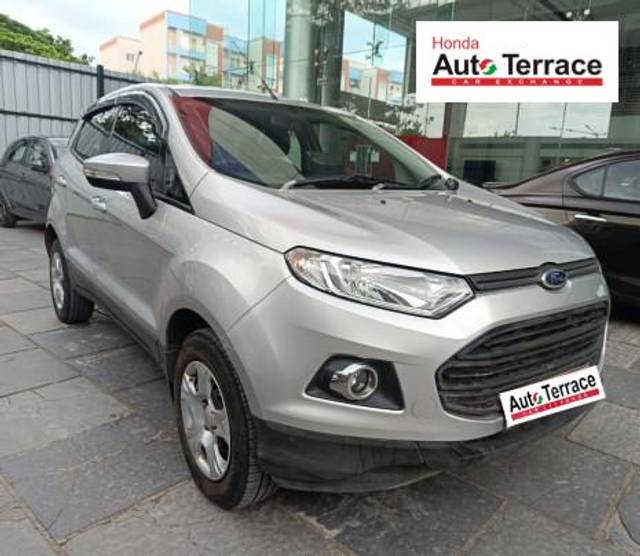 https://images10.gaadi.com/usedcar_image/4583344/original/bcf6ca0038bb1dcf52edb22994b6c1bb.jpeg?imwidth=6400