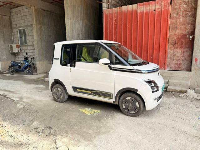 https://images10.gaadi.com/usedcar_image/4583384/original/processed_8a46cd46-a97b-4984-9e23-cac527152578.jpg?imwidth=6402