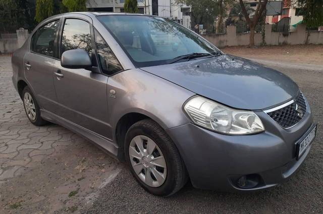 https://images10.gaadi.com/usedcar_image/4583435/original/processed_b9093b81d8c14888840e21210bf95e0c.jpeg?imwidth=6400