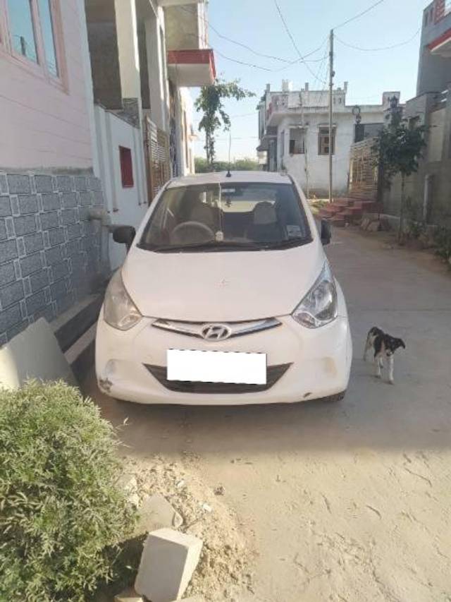 https://images10.gaadi.com/usedcar_image/4583455/original/processed_b71294a9-cdb3-4e53-9e52-0fa4dd626a4b.jpg?imwidth=6400