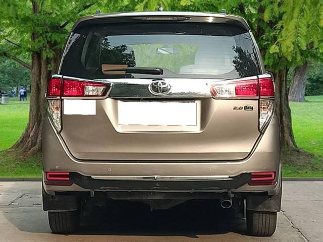 https://images10.gaadi.com/usedcar_image/4583474/original/processed_16322d92c1d0083c65e043f8c031d299.jpg?imwidth=6402