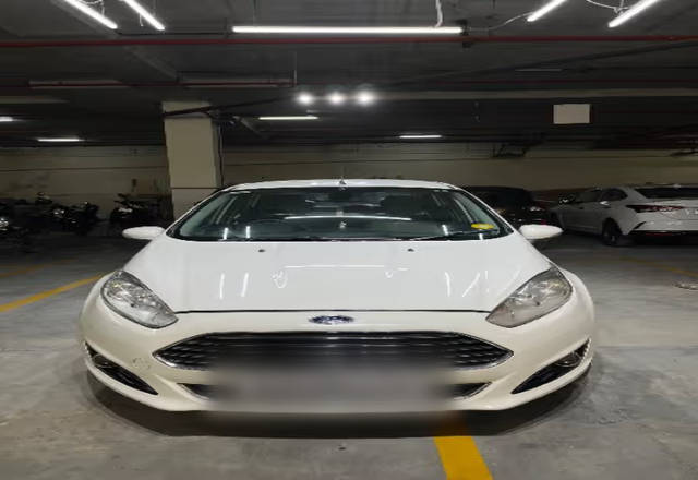 https://images10.gaadi.com/usedcar_image/4583484/original/ff4de86f-9fe1-4e98-8c0a-065113e06508.?imwidth=6400