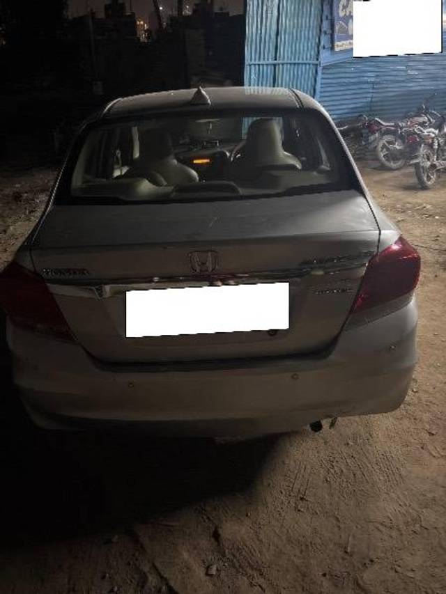 https://images10.gaadi.com/usedcar_image/4583541/original/processed_9f0c8dde-aa0c-4cd6-86f6-9fb2bb377aee.jpg?imwidth=6401