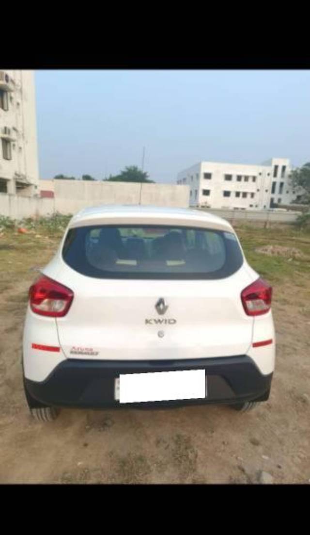 https://images10.gaadi.com/usedcar_image/4583616/original/processed_b761e03e-7dc7-41f2-9052-46dc2b2e8d5d.jpg?imwidth=6401