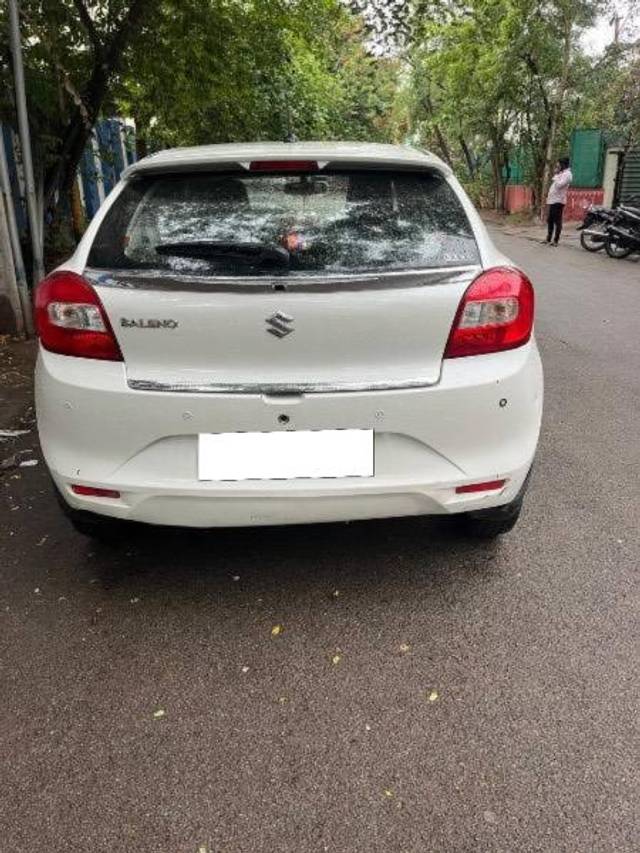 https://images10.gaadi.com/usedcar_image/4583669/original/processed_2e8a845f-cee3-4212-92c1-777a9ad0e2f9.jpeg?imwidth=6402