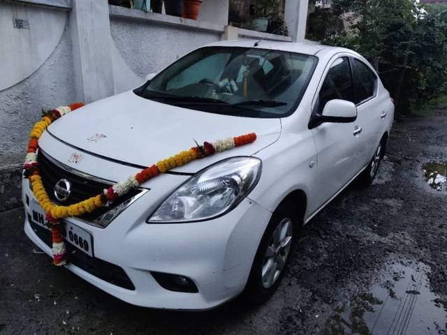 https://images10.gaadi.com/usedcar_image/4583726/original/processed_7cdf80cb-6c7d-42b4-9a62-f3885c72b790.jpg?imwidth=6401