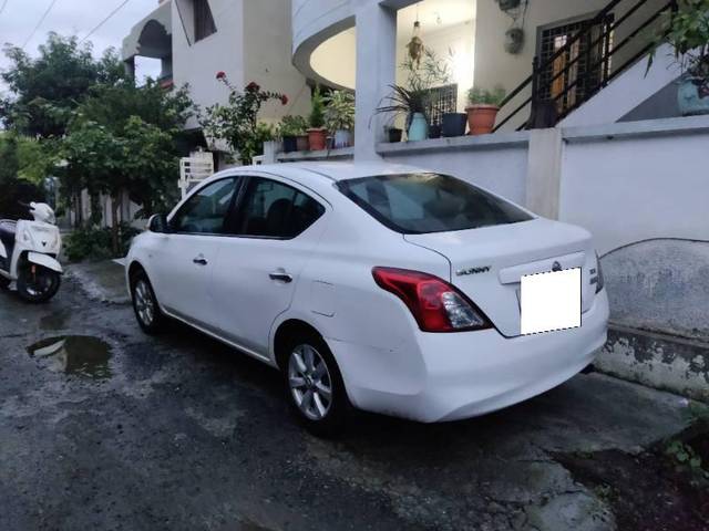 https://images10.gaadi.com/usedcar_image/4583726/original/processed_9445ec17-6ef8-4637-b75e-9ae8bf2bd08b.jpg?imwidth=6400