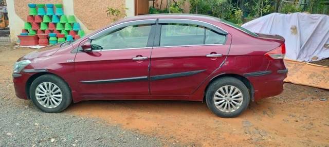 https://images10.gaadi.com/usedcar_image/4583729/original/processed_a1dafdca-bdad-4eac-94ff-3a111bba6ee3.jpg?imwidth=6402