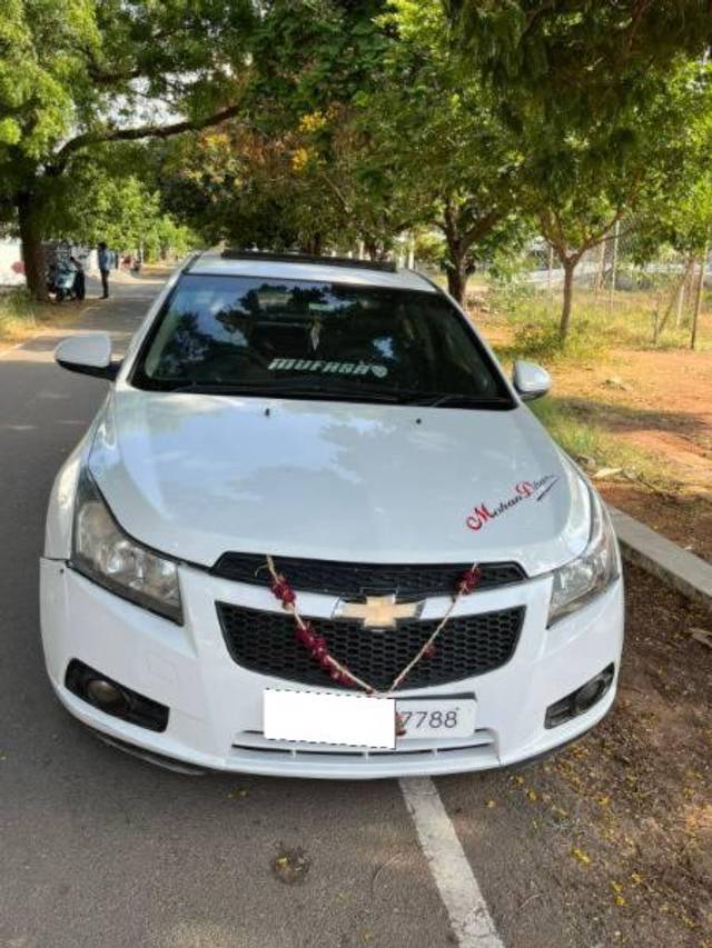 https://images10.gaadi.com/usedcar_image/4583740/original/processed_103aaa9e-176b-4133-9a43-361acfc8827c.jpg?imwidth=6402