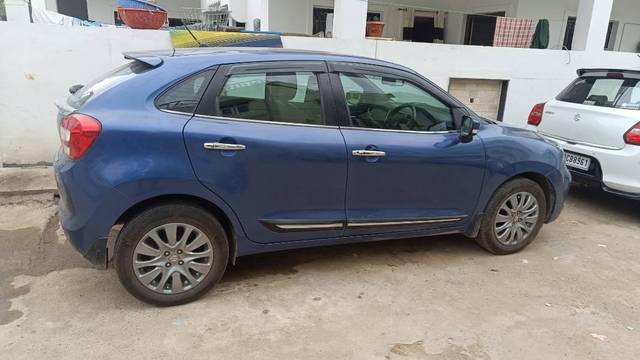 https://images10.gaadi.com/usedcar_image/4583798/original/processed_61732991-83b8-45f2-9ee2-7eb750826e0f.jpg?imwidth=6402