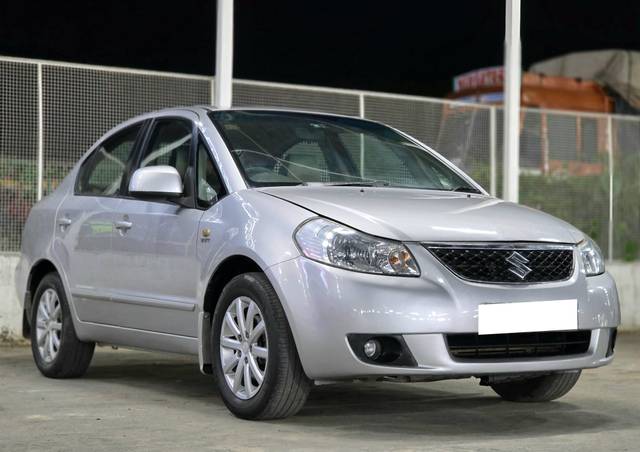 https://images10.gaadi.com/usedcar_image/4583823/original/processed_8553655cde5b4dc18c59c246052842a2.jpg?imwidth=6400