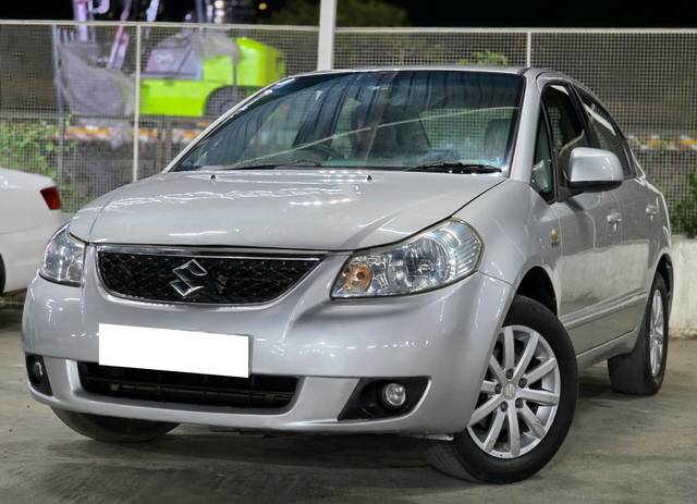 https://images10.gaadi.com/usedcar_image/4583823/original/processed_85f1f20038e5b0b1627fd5f9b170818a.jpg?imwidth=6402