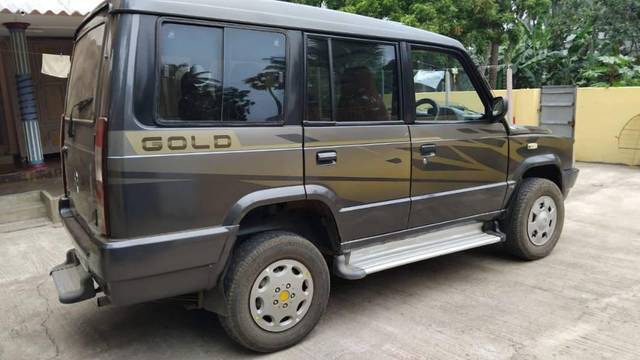 https://images10.gaadi.com/usedcar_image/4583861/original/processed_c67de2e6-9d22-4aae-8836-67320010ce24.jpeg?imwidth=6401