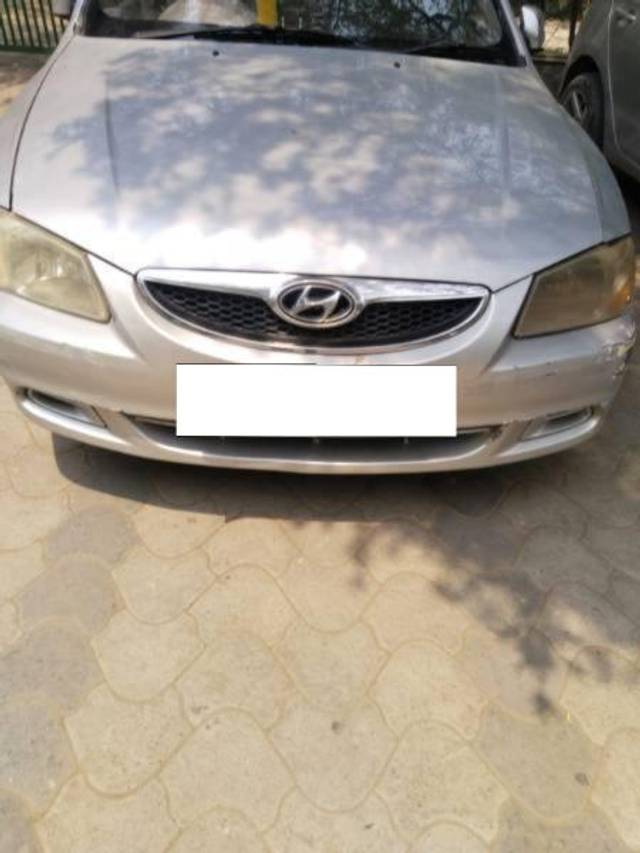 https://images10.gaadi.com/usedcar_image/4584110/original/processed_e4f5bc7a-eebc-486b-89d2-3bc5777de725.jpeg?imwidth=6400