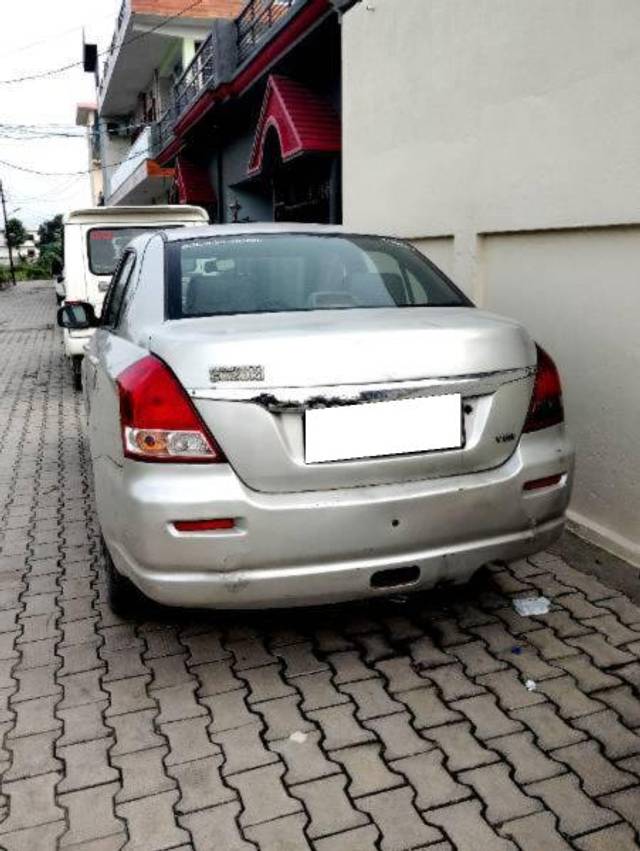 https://images10.gaadi.com/usedcar_image/4584140/original/processed_b686fba3-cde8-45be-a69d-2cb69194b3e3.jpg?imwidth=6401