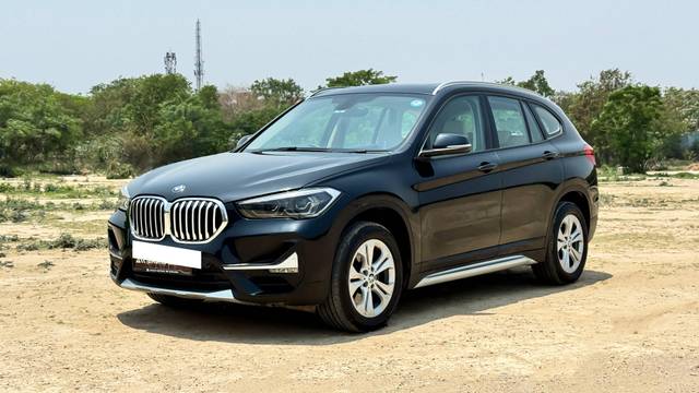 https://images10.gaadi.com/usedcar_image/4584180/original/processed_399d07ce308861c870ec061785ad9eef.JPG?imwidth=6400