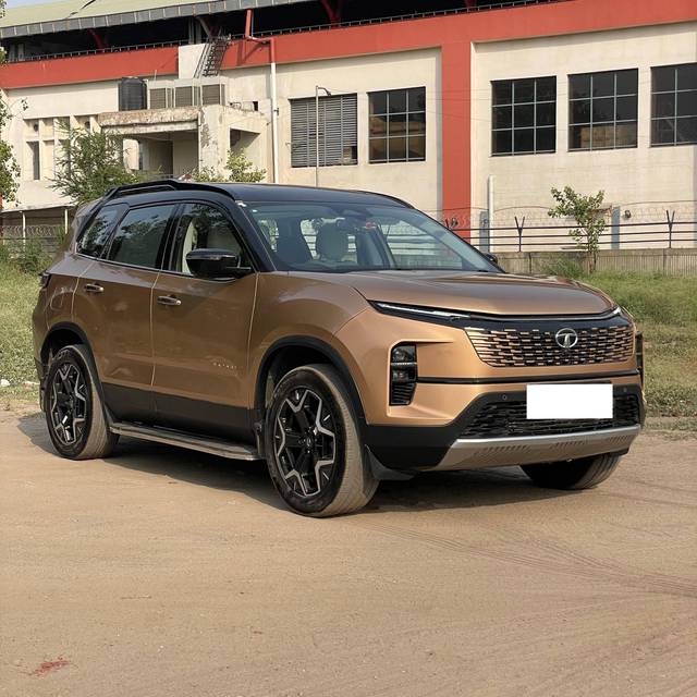 https://images10.gaadi.com/usedcar_image/4584220/original/processed_afc300ad3c66745f59bdb8616916f5df.jpg?imwidth=6400