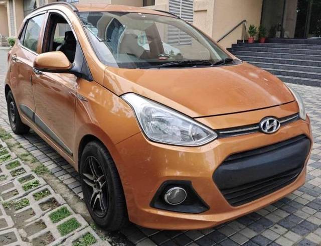 https://images10.gaadi.com/usedcar_image/4584228/original/processed_e60e8ce0-15c8-4a23-9a5d-29dce8750360.jpeg?imwidth=6400
