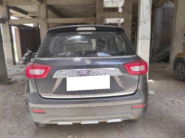 https://images10.gaadi.com/usedcar_image/4584230/original/processed_1496229d-e580-422b-8180-abcaf88647a0.jpg?imwidth=6400