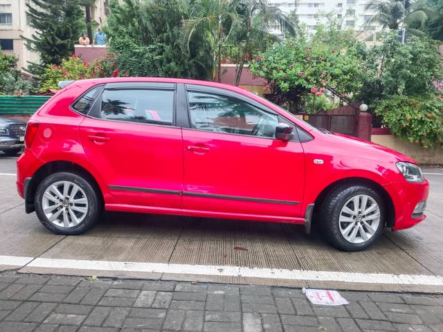 https://images10.gaadi.com/usedcar_image/4584232/original/processed_d4c010ae2f32786a6930d23b377c7e9f.jpg?imwidth=6401