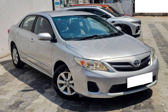 https://images10.gaadi.com/usedcar_image/4584235/original/processed_17538da1b7291072abb0653ed1fa22b0.jpg?imwidth=6400