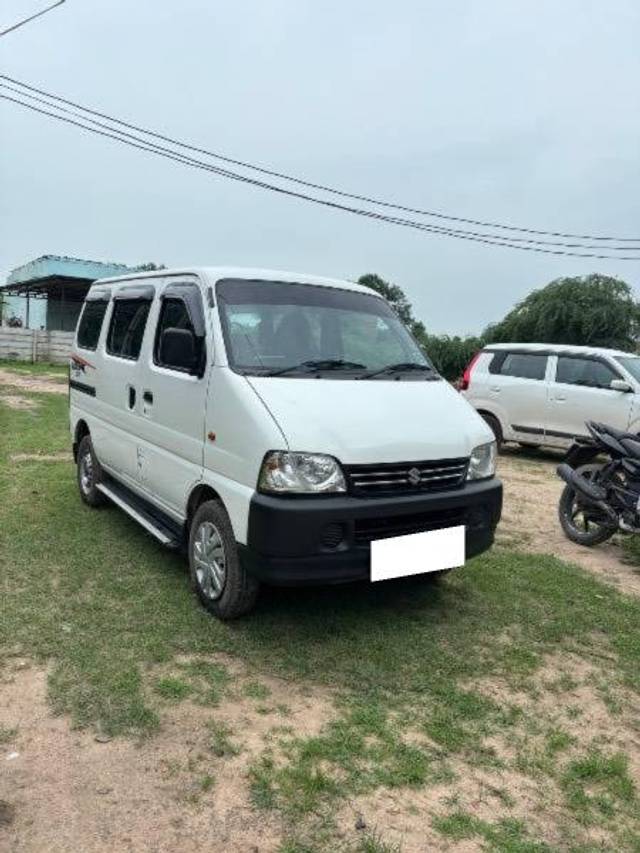 https://images10.gaadi.com/usedcar_image/4584278/original/processed_0bf3c557-b46d-4183-b10d-e50c5daceab3.jpeg?imwidth=6400