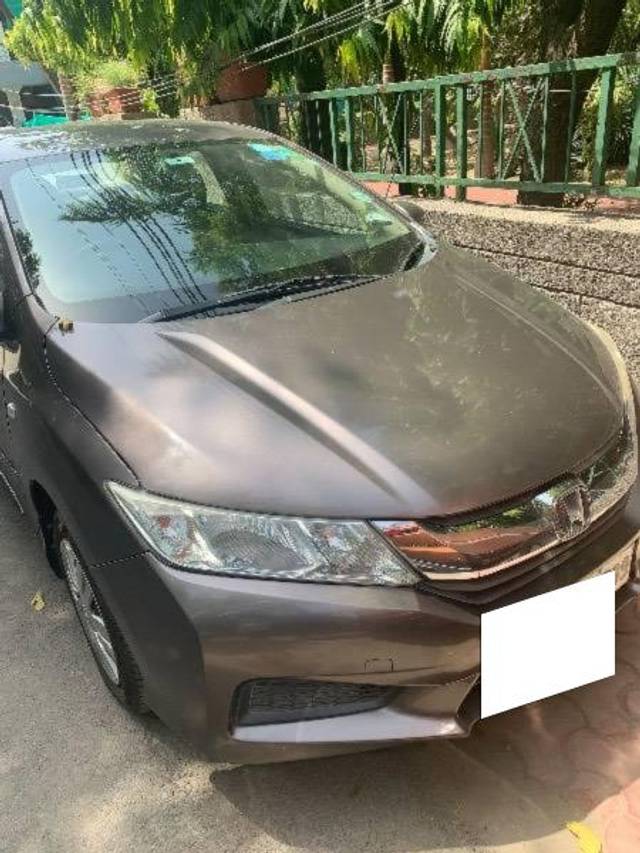 https://images10.gaadi.com/usedcar_image/4584306/original/processed_54345eec-3167-4166-858b-f4b15b740e67.jpeg?imwidth=6400