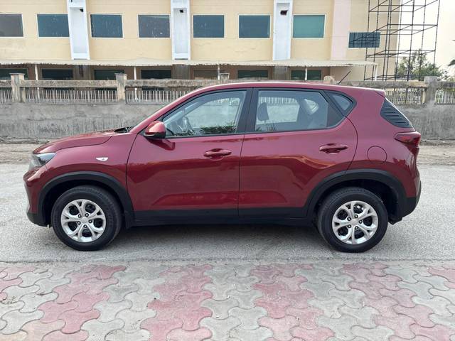 https://images10.gaadi.com/usedcar_image/4584340/original/a105dada8dda3c509fa896c7d84a42bf.jpg?imwidth=6402