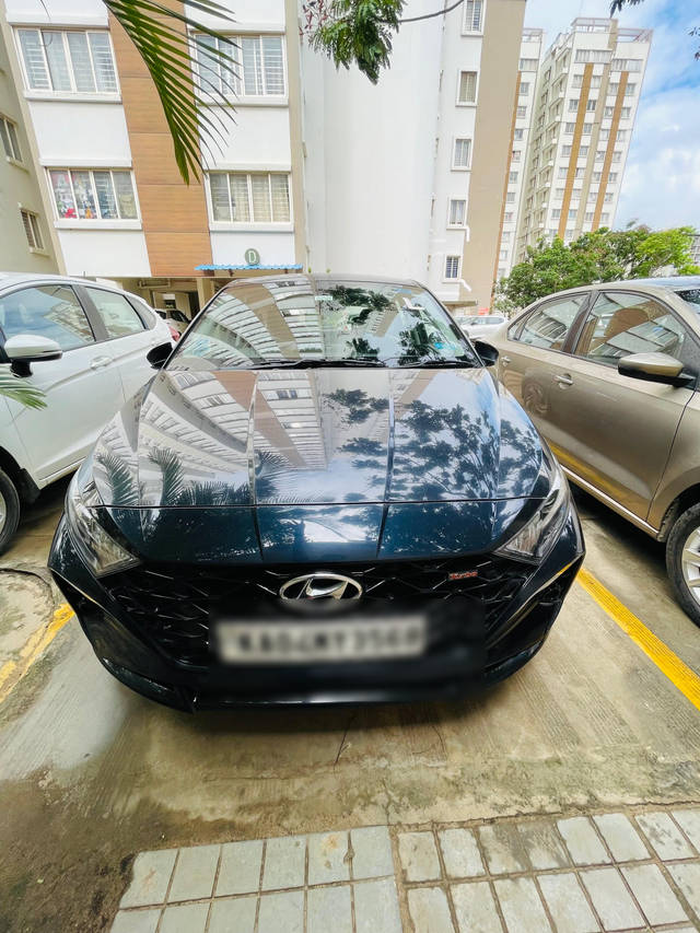 https://images10.gaadi.com/usedcar_image/4584432/original/a79399cf-d342-4c08-910e-bf433c02c249.png?imwidth=6400